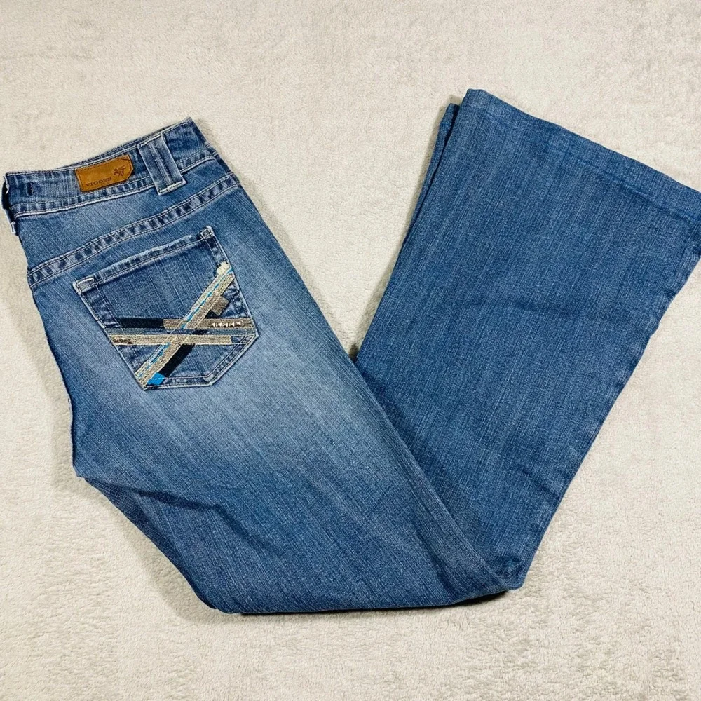 Vigoss Flare Jeans Women 9 Blue Distressed Paint Splatter Embroidered Low‎ Rise